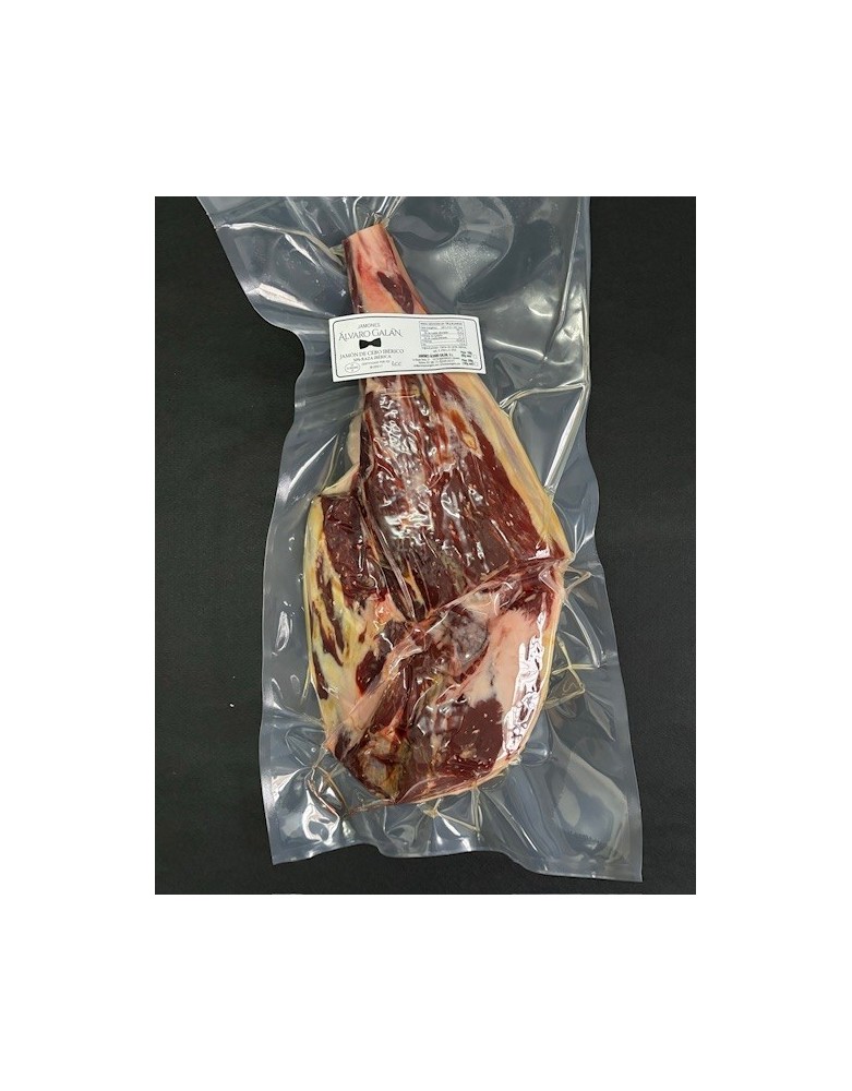 Comprar jamón de cebo ibérico deshuesado entero al vacío online